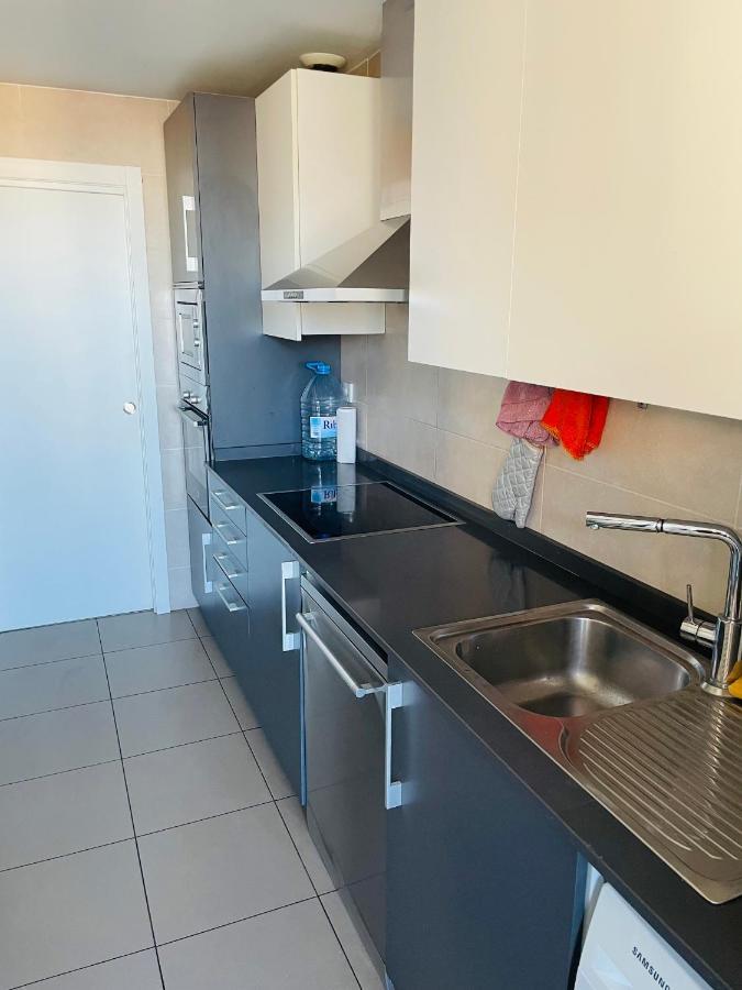 Fira De Barcelona City View Apartment With Garage Parking L'Hospitalet de Llobregat Exterior foto